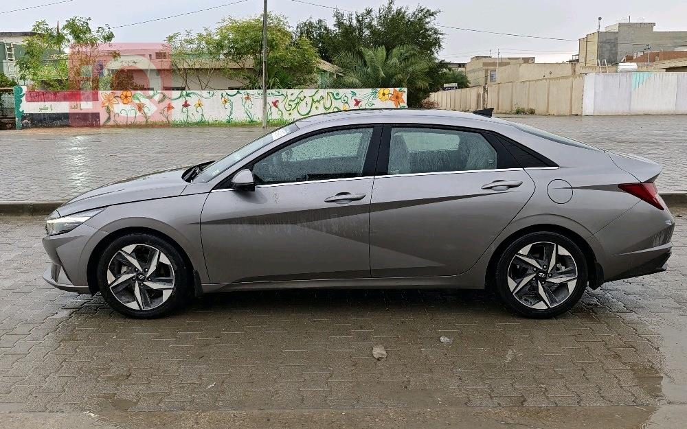 هيونداي النترا